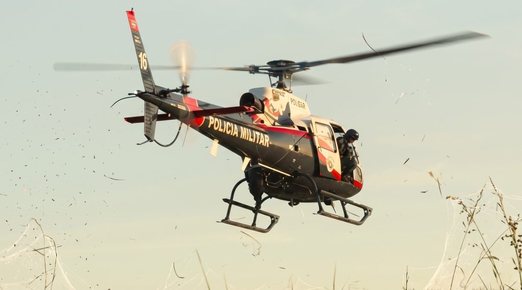 comando-da-aviacao-da-policia-militar-auxilia-e-detem-criminosos-na-pratica-de-roubo-de-motocicletas